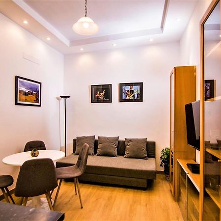 Piso Vip Anton Martin. Madrid Centro. Apartment Exterior photo