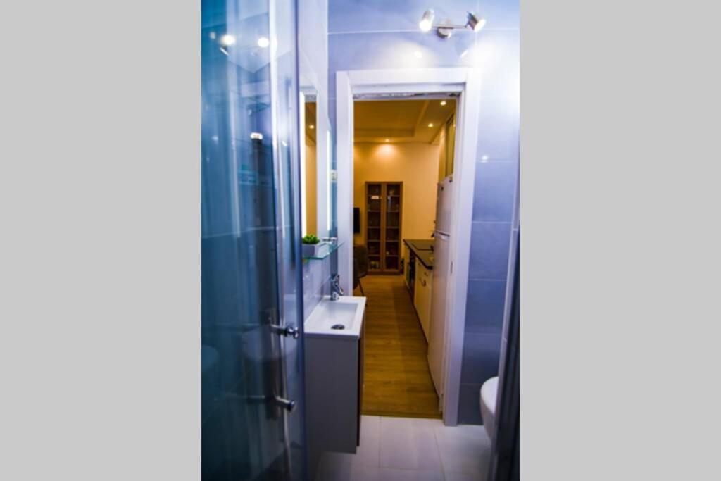 Piso Vip Anton Martin. Madrid Centro. Apartment Exterior photo